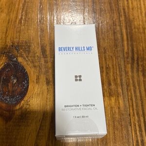 Beverly Hills MD Brighten + Tighten Restorative Facial Oil